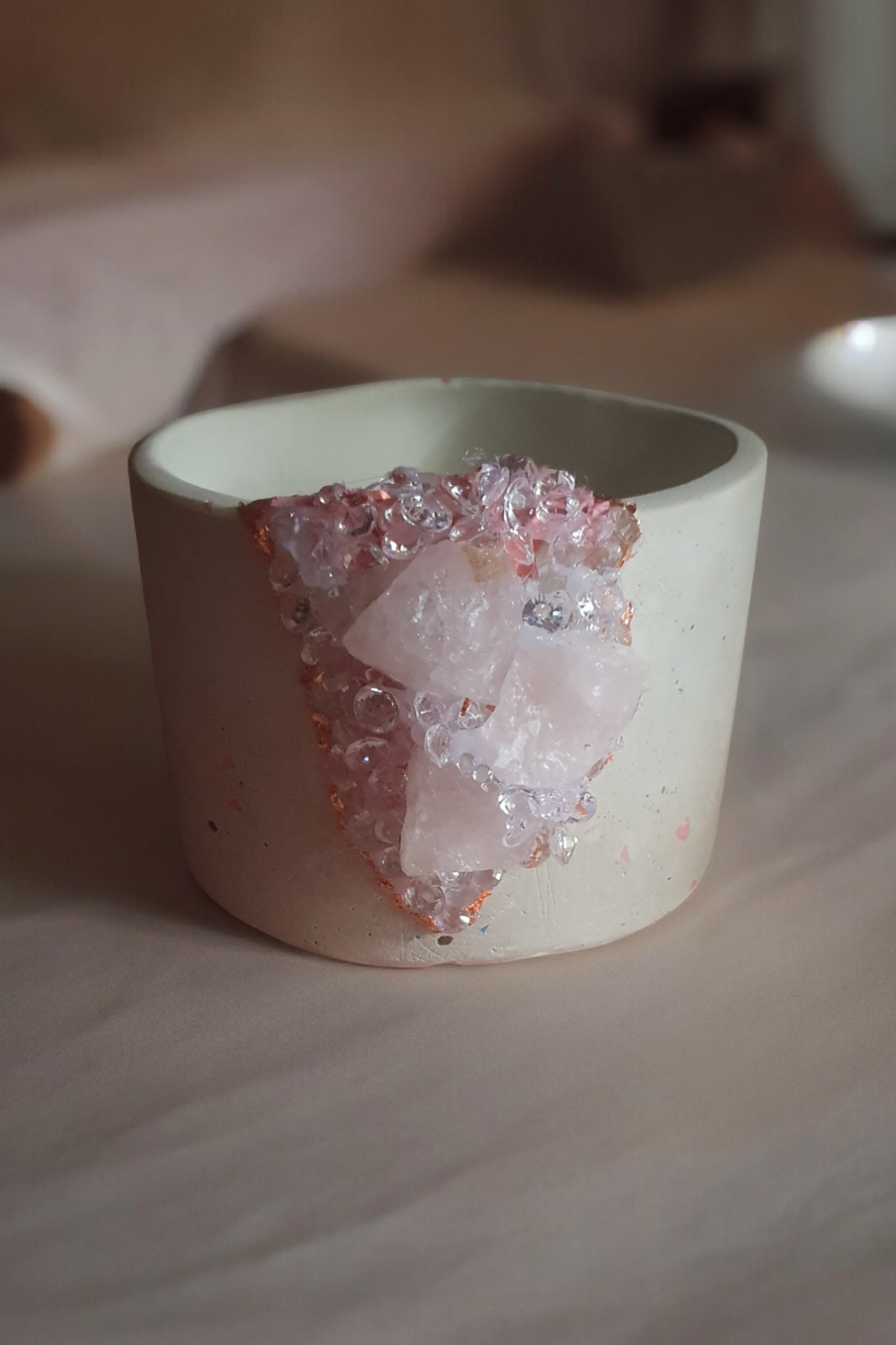 Castmonite geode planter