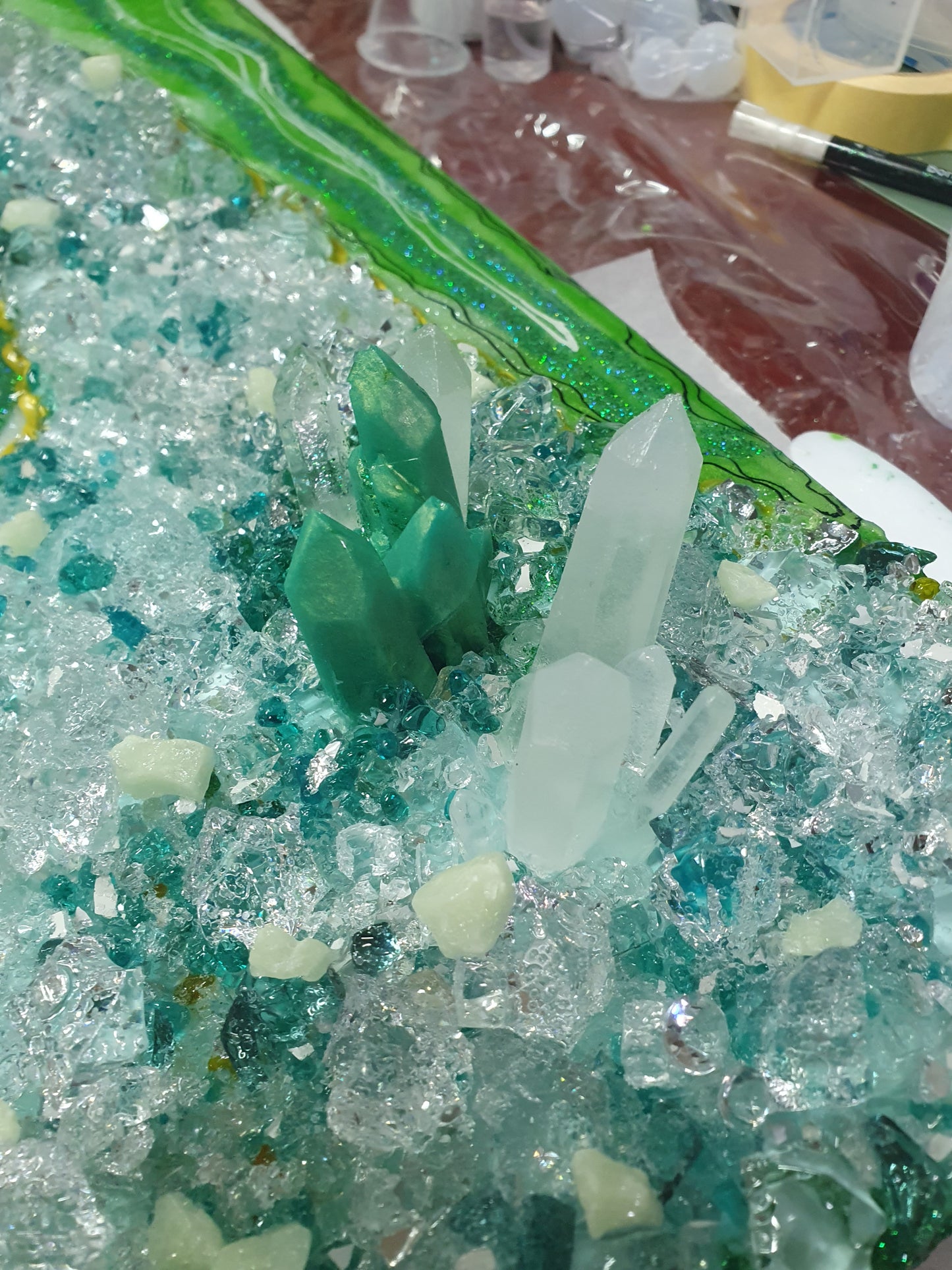 Geode art-Green and black
