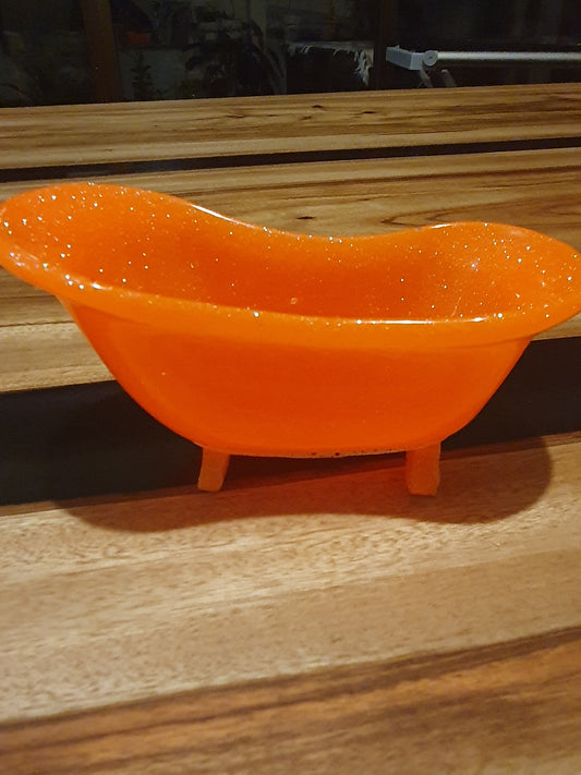 Resin bathtub soap holder